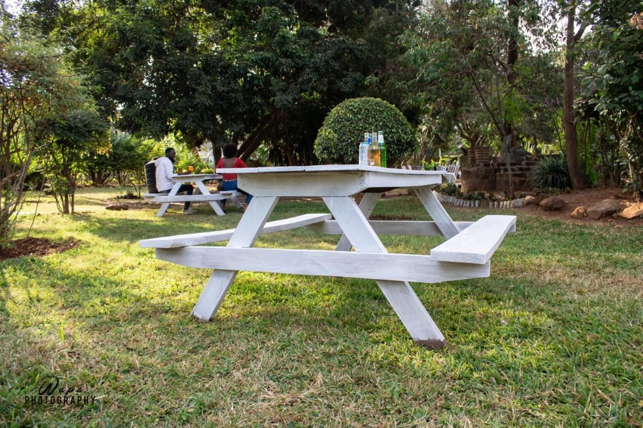 The Ad Lib Executive Lodge Lilongwe Dış mekan fotoğraf