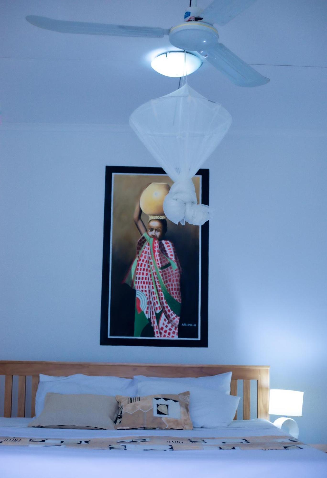 The Ad Lib Executive Lodge Lilongwe Dış mekan fotoğraf