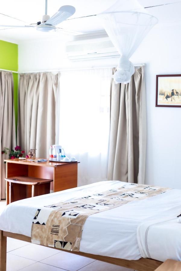 The Ad Lib Executive Lodge Lilongwe Dış mekan fotoğraf